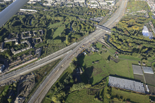 824678 Luchtfoto van het spoorwegknooppunt Lunetten Aansluiting te Utrecht, uit het oosten, tijdens de werkzaamheden in ...